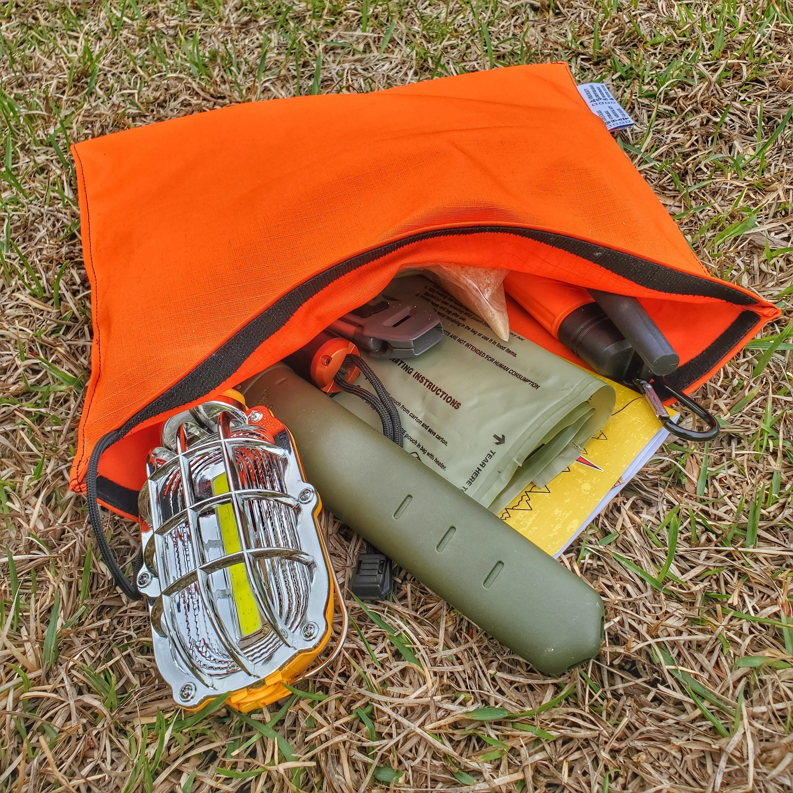 EDC Hank - Pocket Dump Storage Compartment Handkerchief. - Image 11