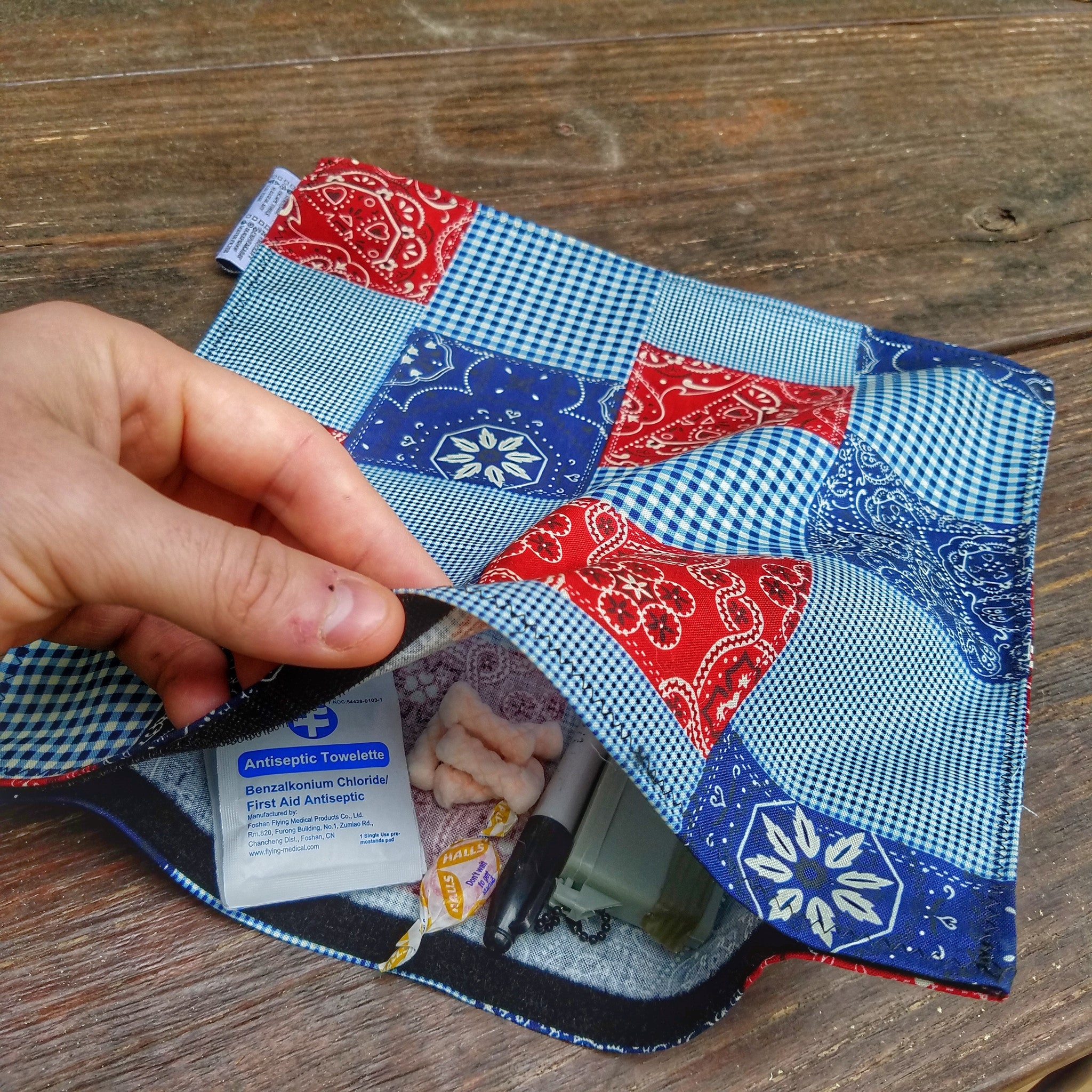 EDC Hank - Pocket Dump Storage Compartment Handkerchief. - Image 6