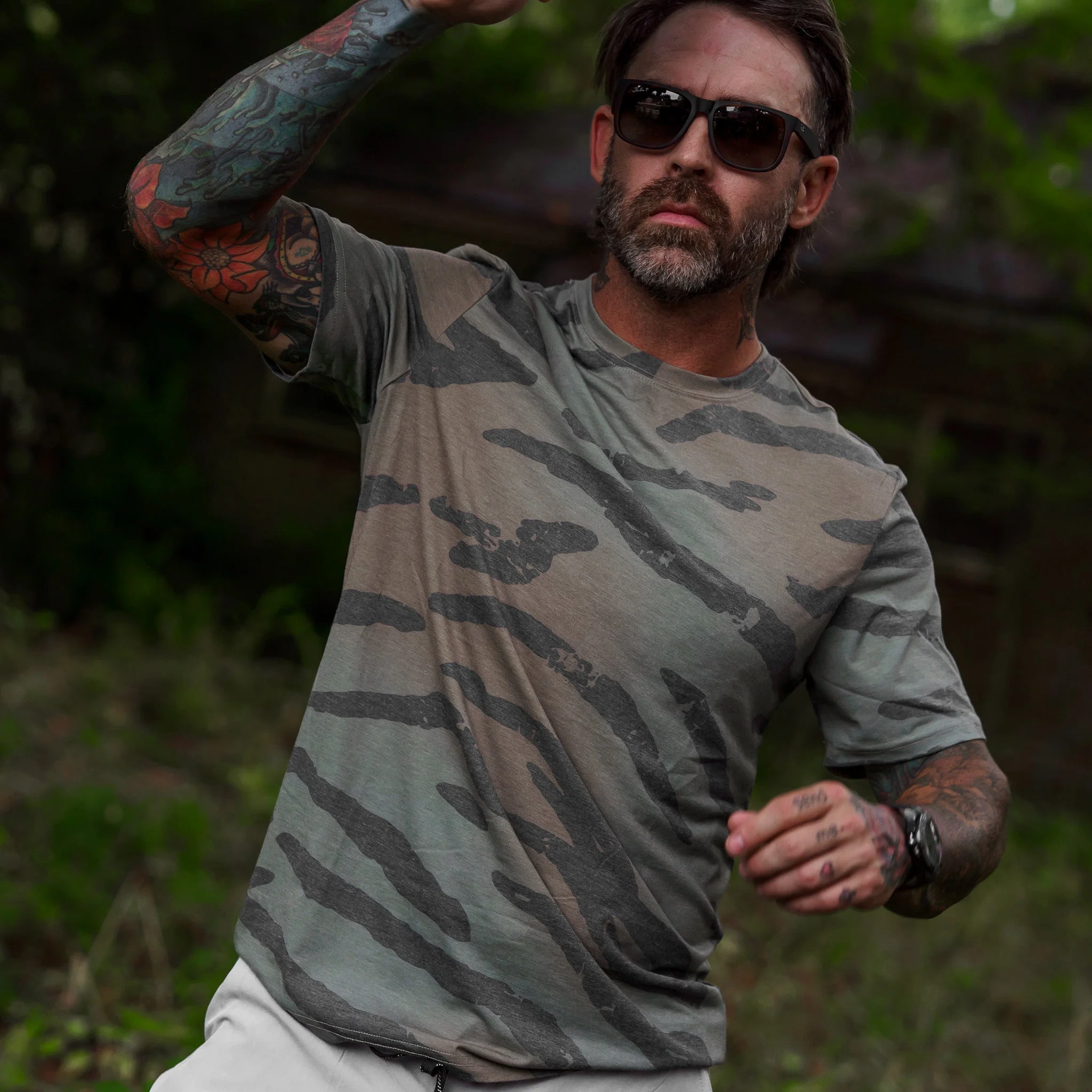 Men's Outdoor UPF40 Performance T-Shirt - Image 14