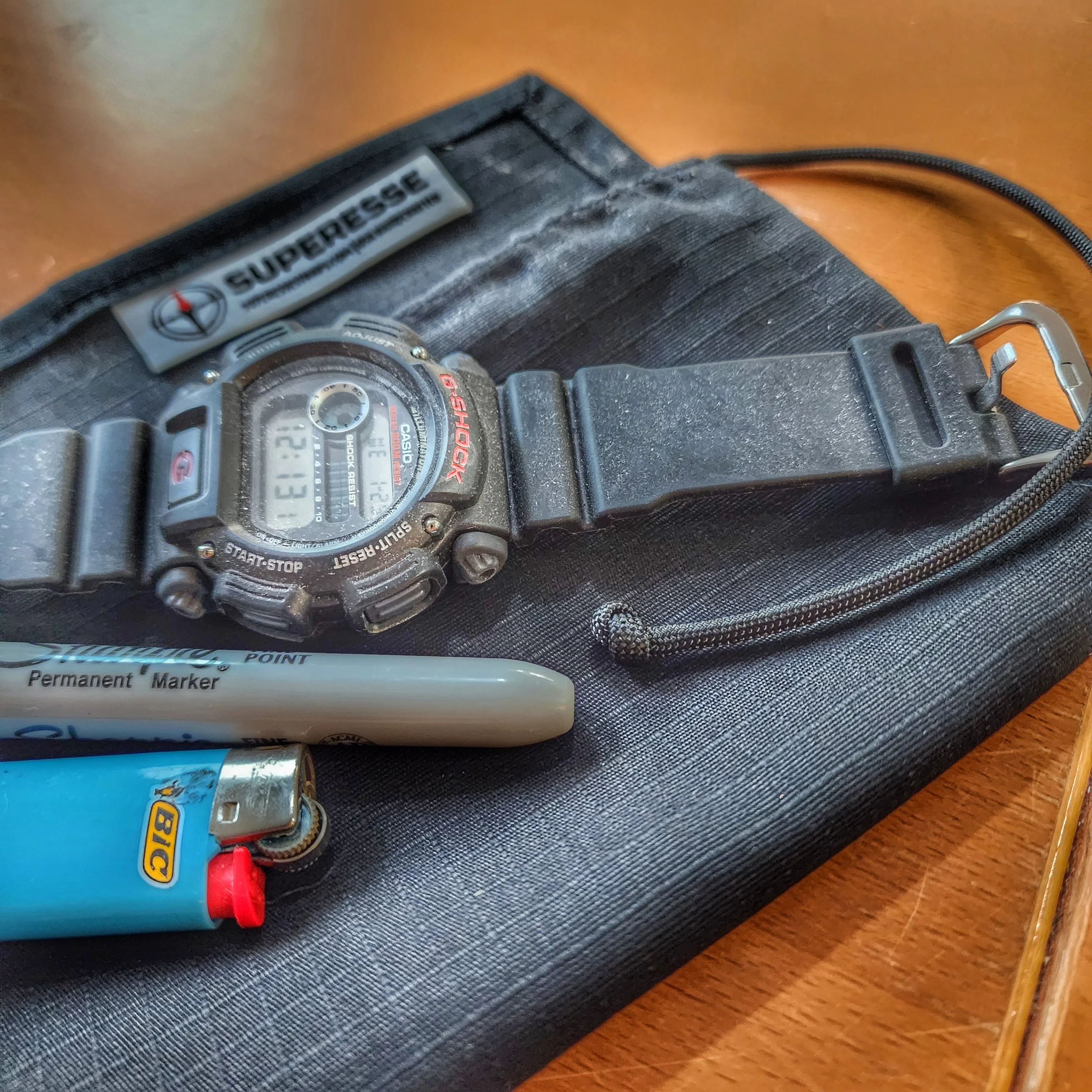 Pull Cloth - Lightweight minimalist handkerchief with paracord lanyard. - Image 7