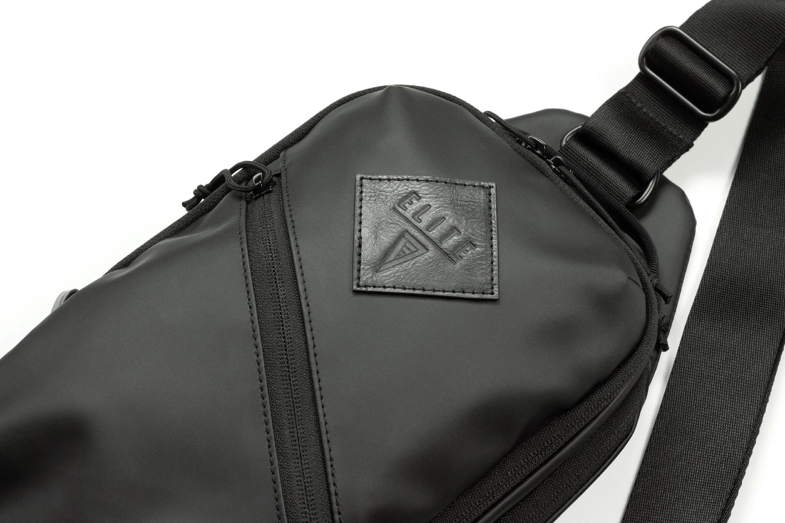 SENTINEL Cross-Body Concealed Carry Sling Pack - Image 4