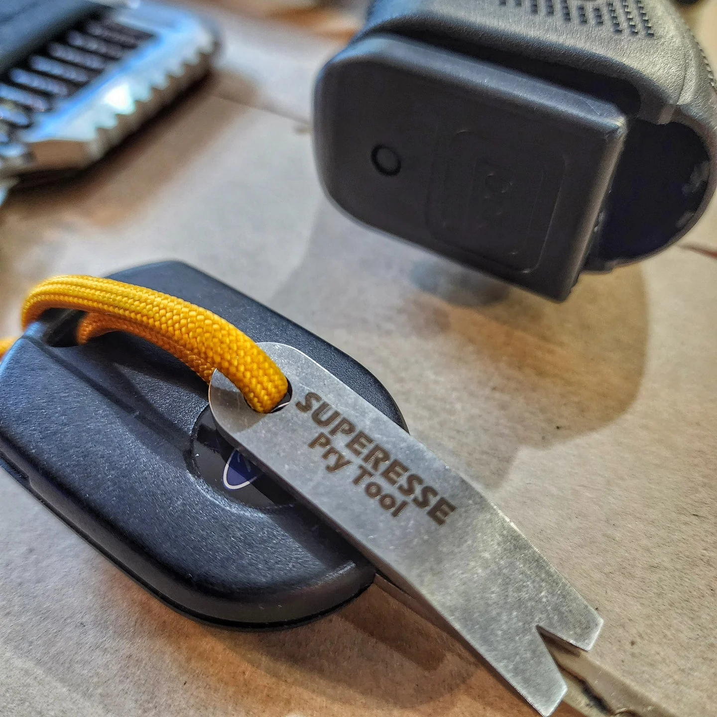Superesse Micro Task Tool (S-MTT): EDC Pry Implement - Image 17