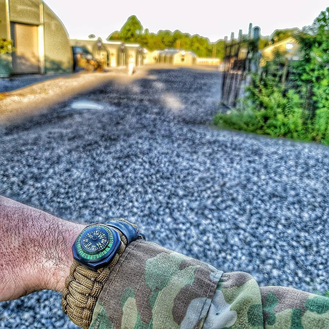 The Escape Evade Pathfinder: Military & Tactical Strap w/ SERE kit, Compass, Kevlar Saw, Cuff Key. - Image 17