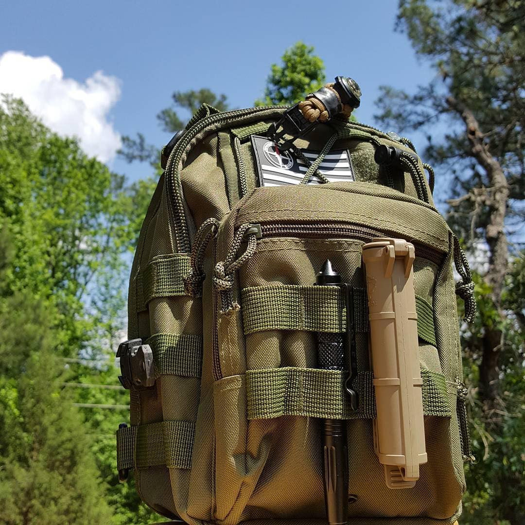 The Escape Evade Pathfinder: Military & Tactical Strap w/ SERE kit, Compass, Kevlar Saw, Cuff Key. - Image 7
