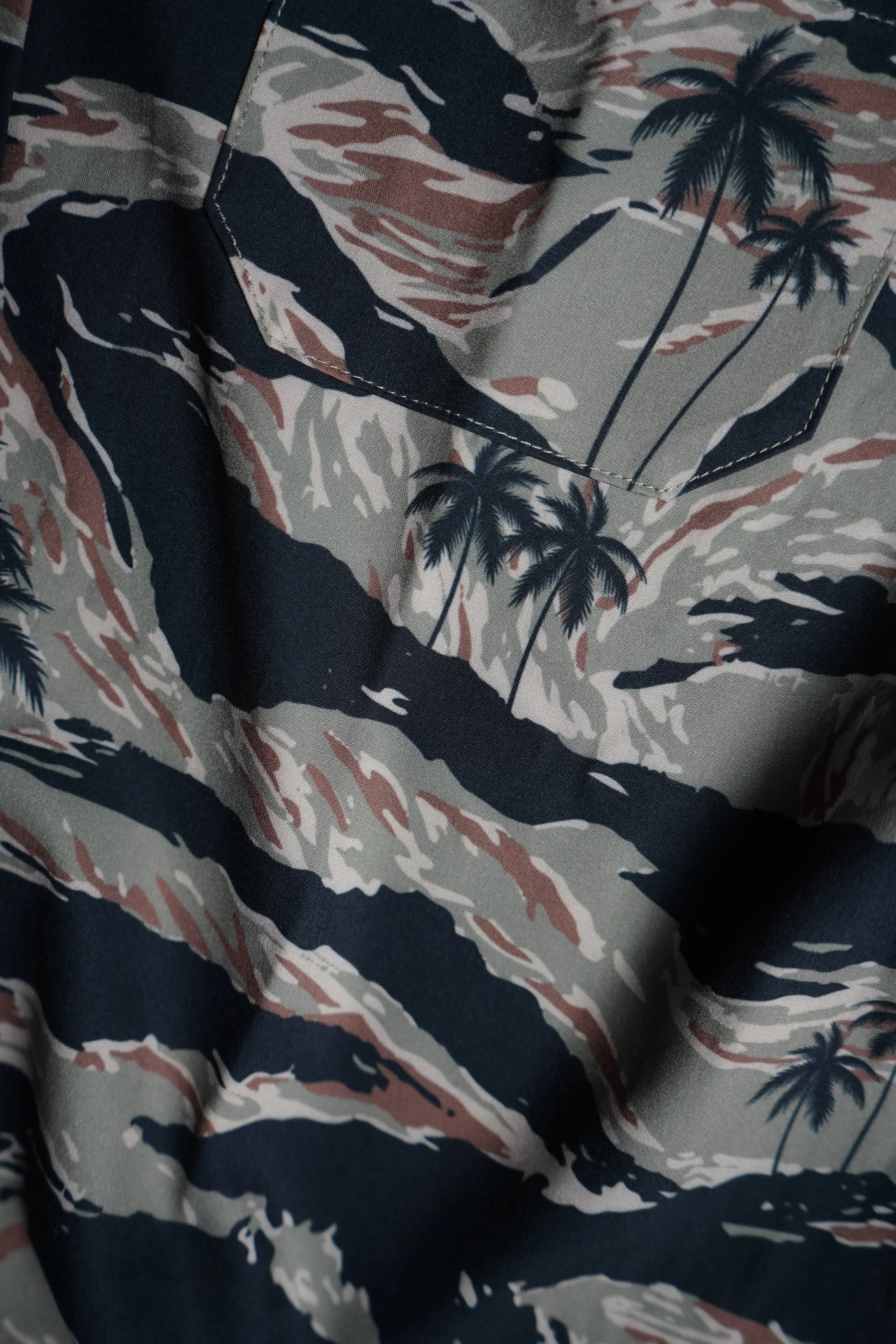 Tiger Stripe Button-up - Image 4