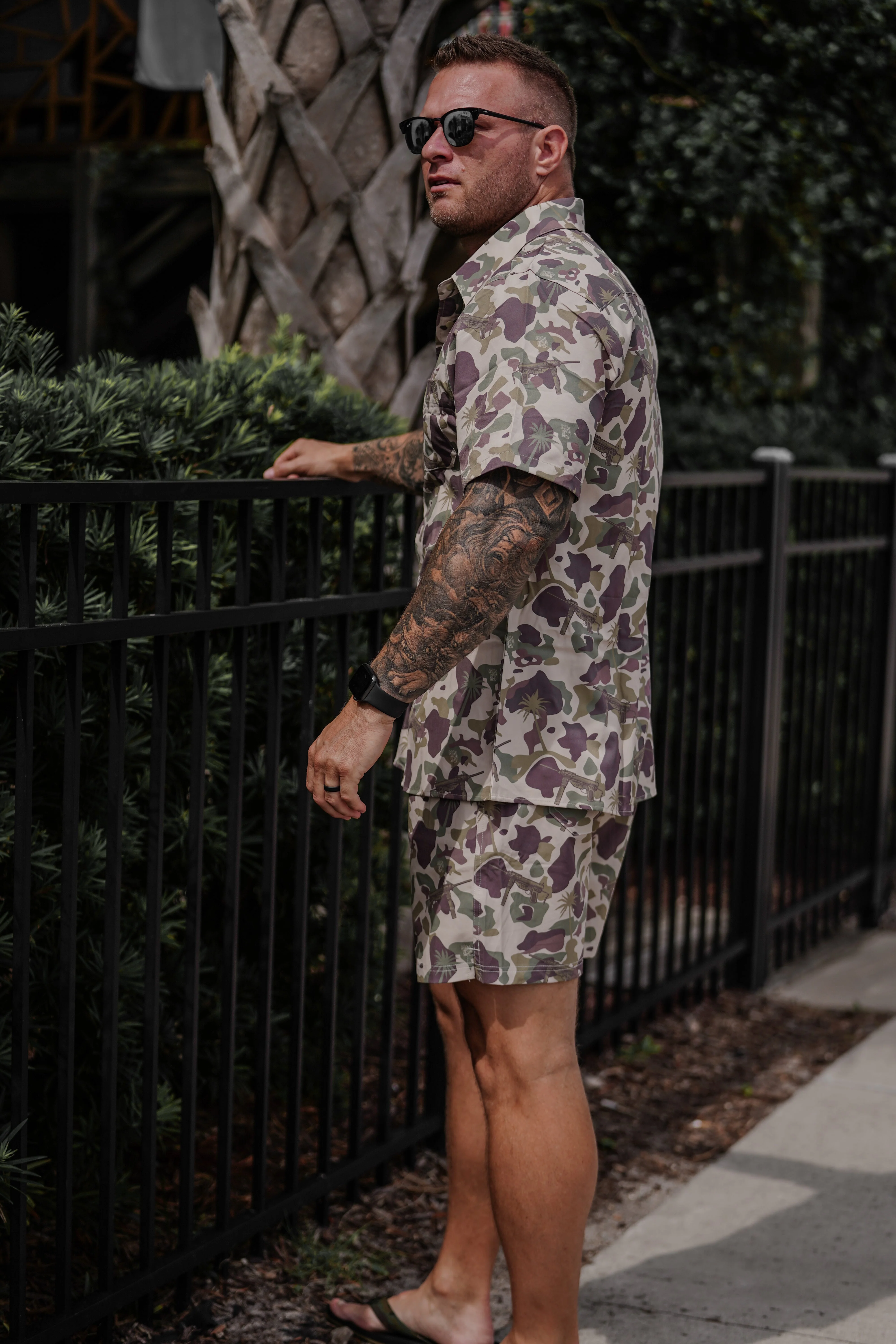 Tropical Frog Button-up - Image 3